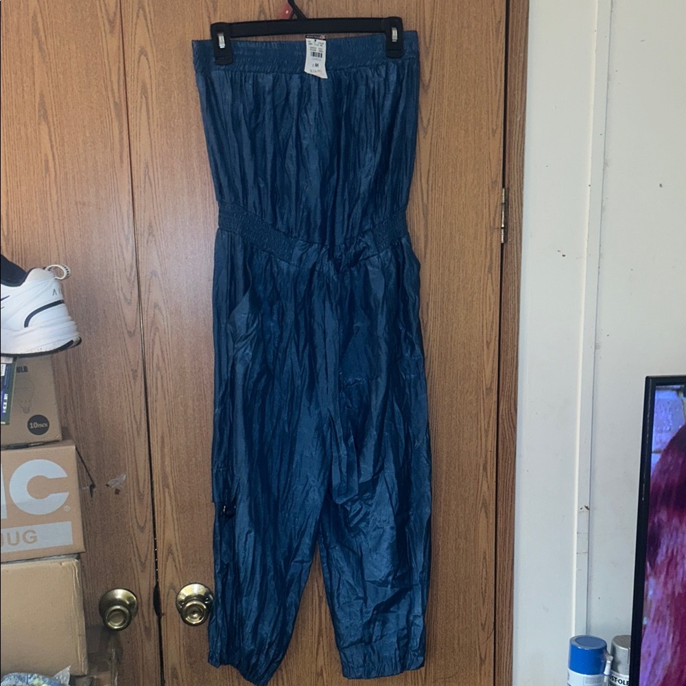 Women body central jumper sleeveless